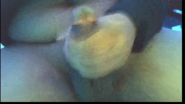 PixelPlaymate online show from December 5, 2025, 4:21 am