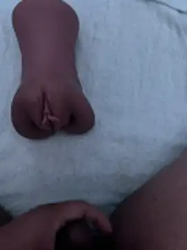 PixelPlaymate online show from December 17, 2025, 5:24 am