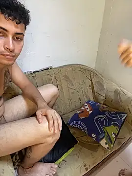 latinnheatxx online show from November 16, 2025, 6:57 pm