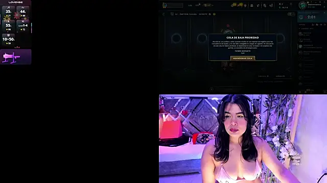 Snapshot of DaphneContry chatting on March 1, 2026, 4:03 am DaphneContry online show from March 1, 2026, 4:03 am