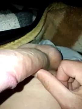 Snapshot of Azo3zgju chatting on November 9, 2025, 11:47 pm Azo3zgju online show from November 9, 2025, 11:47 pm