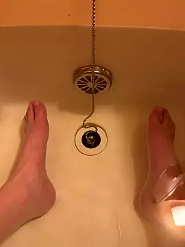 houkeiboy78 online show from November 26, 2025, 9:32 am