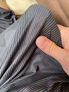 Snapshot of houkeiboy78 chatting on February 18, 2026, 5:14 am houkeiboy78 online show from February 18, 2026, 5:14 am