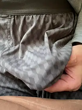 Snapshot of houkeiboy78 chatting on February 28, 2026, 10:33 pm houkeiboy78 online show from February 28, 2026, 10:33 pm