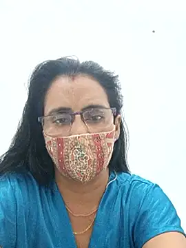 sanjana077 online show from February 25, 2026, 6:39 pm