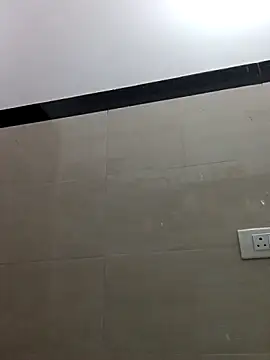 sanjana077 online show from April 4, 2026, 2:03 pm