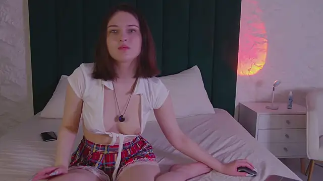 Ruby de Cherry online show from April 18, 2026, 12:20 pm