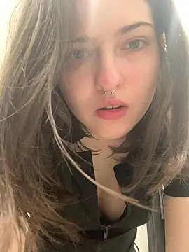 Snapshot of Ruby_de_Cherry chatting on July 14, 2026, 12:33 pm Ruby de Cherry online show from July 14, 2026, 12:33 pm