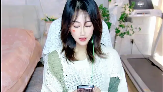 tutumissy online show from November 27, 2025, 6:48 am