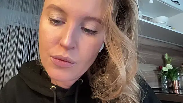 Ameli8 online show from March 3, 2026, 3:18 pm