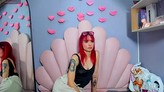 Snapshot of luci_miller chatting on February 10, 2026, 2:59 am luci miller online show from February 10, 2026, 2:59 am