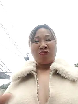 Snapshot of MINSSA502 chatting on November 13, 2025, 2:54 am MINSSA502 online show from November 13, 2025, 2:54 am