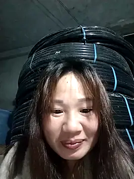 Snapshot of MINSSA502 chatting on November 17, 2025, 6:14 pm MINSSA502 online show from November 17, 2025, 6:14 pm