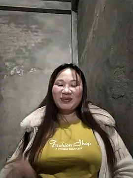 Snapshot of MINSSA502 chatting on December 2, 2025, 8:26 pm MINSSA502 online show from December 2, 2025, 8:26 pm