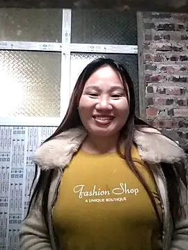 Snapshot of MINSSA502 chatting on December 5, 2025, 10:02 am MINSSA502 online show from December 5, 2025, 10:02 am