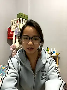 Hmm 0303 online show from November 27, 2025, 2:30 pm