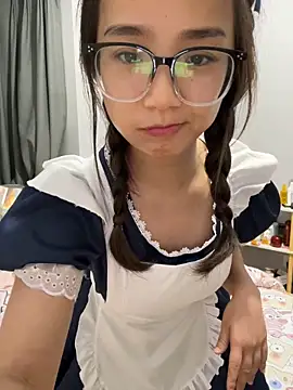 Hmm 0303 online show from December 2, 2025, 2:34 pm