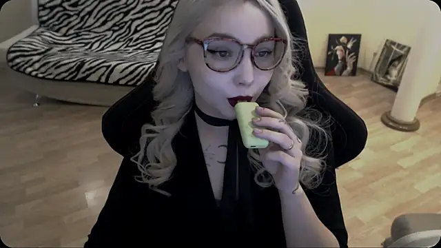 Snapshot of fromsun_forsoul777 chatting on November 25, 2025, 11:32 am fromsun forsoul777 online show from November 25, 2025, 11:32 am