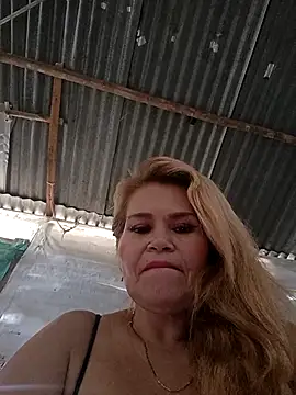 dirty mother3 online show from April 13, 2026, 4:12 pm