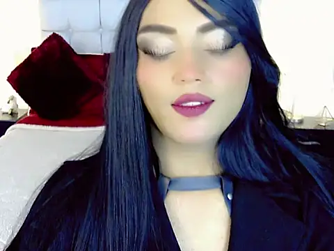 sebastian cruz  online show from November 28, 2025, 7:38 pm