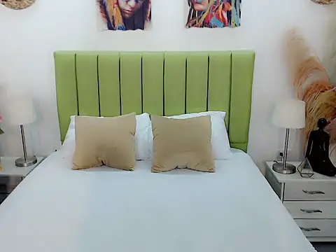 sebastian cruz  online show from February 28, 2026, 6:53 pm