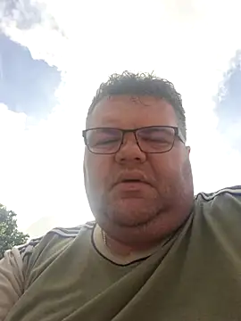 Snapshot of Grase44 chatting on June 7, 2026, 7:34 am Grase44 online show from June 7, 2026, 7:34 am