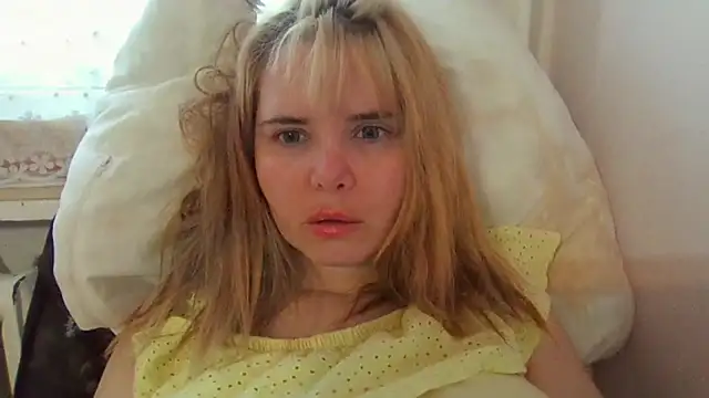 HornyElena online show from February 14, 2026, 3:31 pm