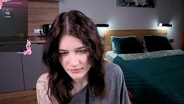 eshleeygreen online show from November 21, 2025, 2:05 pm