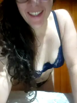  sweetdelight  online show from May 21, 2026, 3:02 am