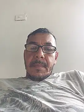 Snapshot of bruno_324278 chatting on June 8, 2026, 5:35 pm bruno 324278 online show from June 8, 2026, 5:35 pm