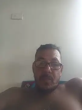 Snapshot of bruno_324278 chatting on June 13, 2026, 7:34 pm bruno 324278 online show from June 13, 2026, 7:34 pm