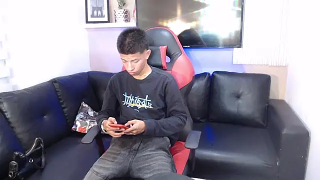 Tessachains 2  online show from January 8, 2026, 3:20 am