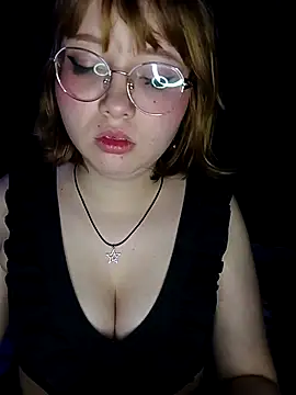 Michi sauria1 online show from November 24, 2025, 9:47 pm