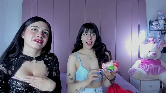 yinyang luar online show from December 4, 2025, 7:11 pm