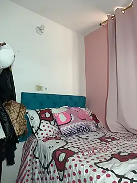 Snapshot of Melody_Spencer26 chatting on December 16, 2025, 6:24 pm Melody Spencer26 online show from December 16, 2025, 6:24 pm