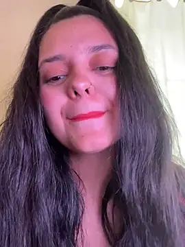 candicewest  online show from May 22, 2026, 5:40 pm