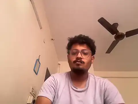 Snapshot of Your_yash2 chatting on June 14, 2026, 11:34 am Your yash2 online show from June 14, 2026, 11:34 am