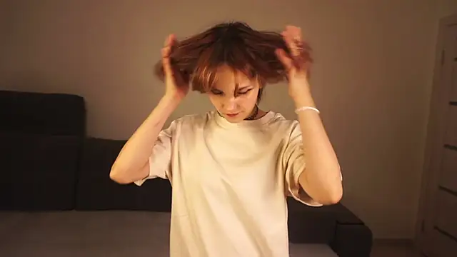 VinnieLaguna online show from November 12, 2025, 5:35 pm