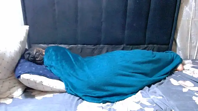 Snapshot of Peachesx25 chatting on January 14, 2026, 2:55 pm Peachesx25 online show from January 14, 2026, 2:55 pm