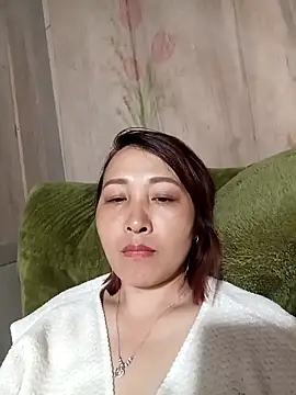 Missa-kute20 online show from March 2, 2026, 6:14 am