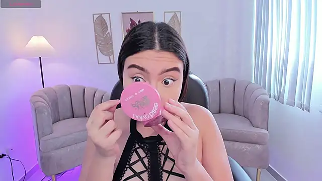 Snapshot of Maya_vexx chatting on January 5, 2026, 8:23 pm Maya vexx online show from January 5, 2026, 8:23 pm