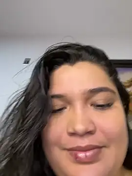 Snapshot of sweetmuslim01 chatting on January 12, 2025, 2:14 am sweetmuslim01 online show from January 12, 2025, 2:14 am