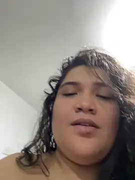 Snapshot of sweetmuslim01 chatting on November 16, 2025, 3:56 am sweetmuslim01 online show from November 16, 2025, 3:56 am