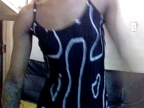 Nikistickyxx25 online show from November 24, 2025, 3:12 pm