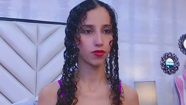 EimySanchez online show from February 11, 2026, 7:19 pm