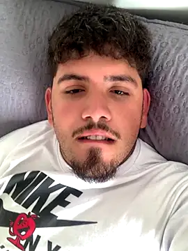 Snapshot of Bbbtro chatting on November 7, 2025, 1:00 pm Bbbtro online show from November 7, 2025, 1:00 pm