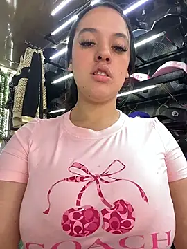 Snapshot of CelesteJones1 chatting on July 7, 2026, 7:18 pm CelesteJones1 online show from July 7, 2026, 7:18 pm