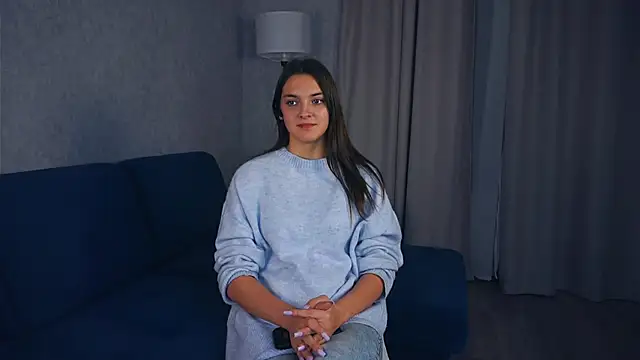 Snapshot of MathaMcrae chatting on November 10, 2025, 4:50 pm MathaMcrae online show from November 10, 2025, 4:50 pm