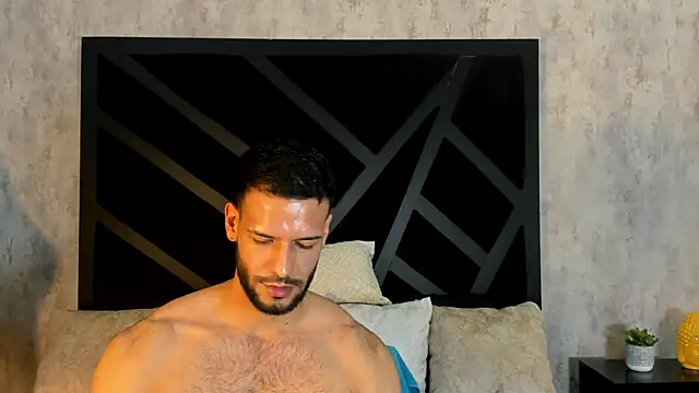 Snapshot of Jacob_Benelli chatting on July 18, 2026, 12:15 am Jacob Benelli online show from July 18, 2026, 12:15 am