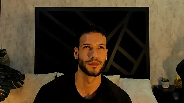 Snapshot of Jacob_Benelli chatting on August 4, 2026, 12:03 am Jacob Benelli online show from August 4, 2026, 12:03 am